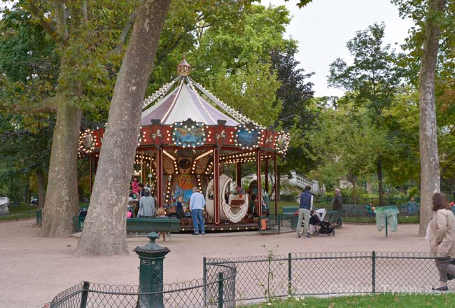 Paris Parc Monceau carousel